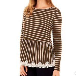 🌻2 FOR 24🌻NWT!! WALLFLOWER Long Sleeve Tunic Top